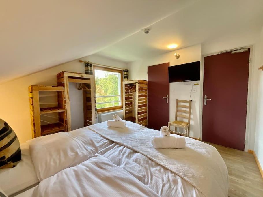 Le Petit Loup, Appartement Neuf Avec Jardin Gerbépal Bagian luar foto
