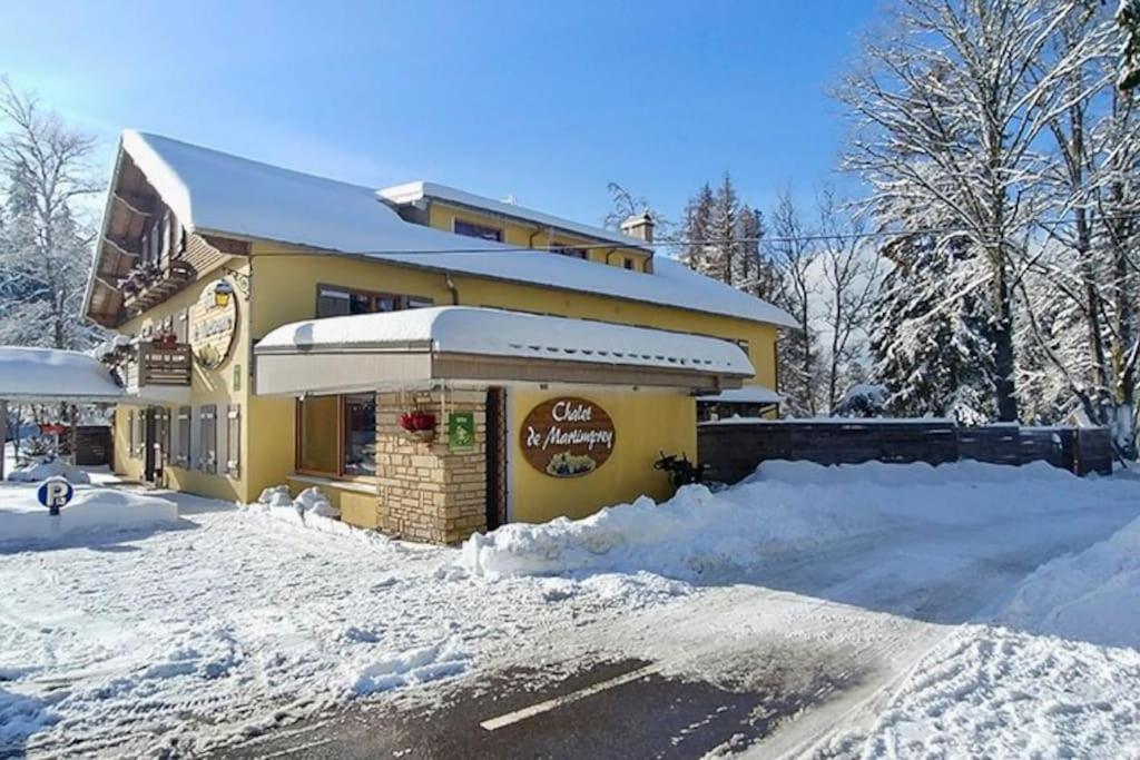 Le Petit Loup, Appartement Neuf Avec Jardin Gerbépal Bagian luar foto