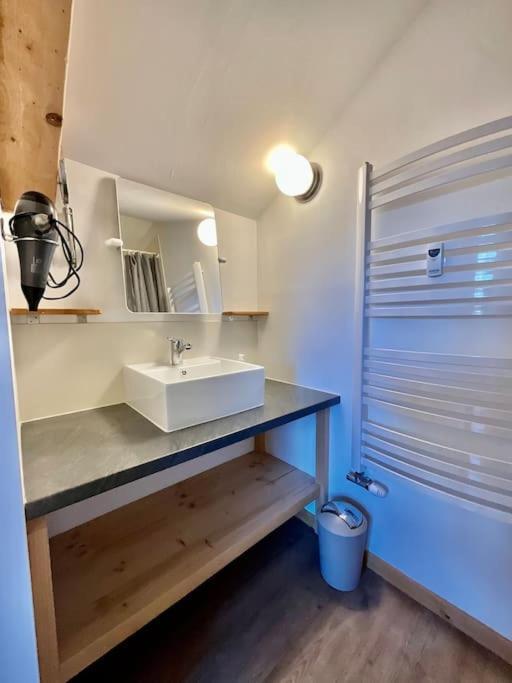 Le Petit Loup, Appartement Neuf Avec Jardin Gerbépal Bagian luar foto